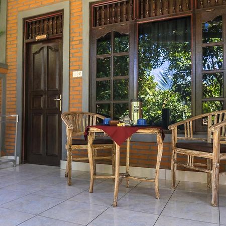 Adi Santia Bungalows Ubud  Exterior photo