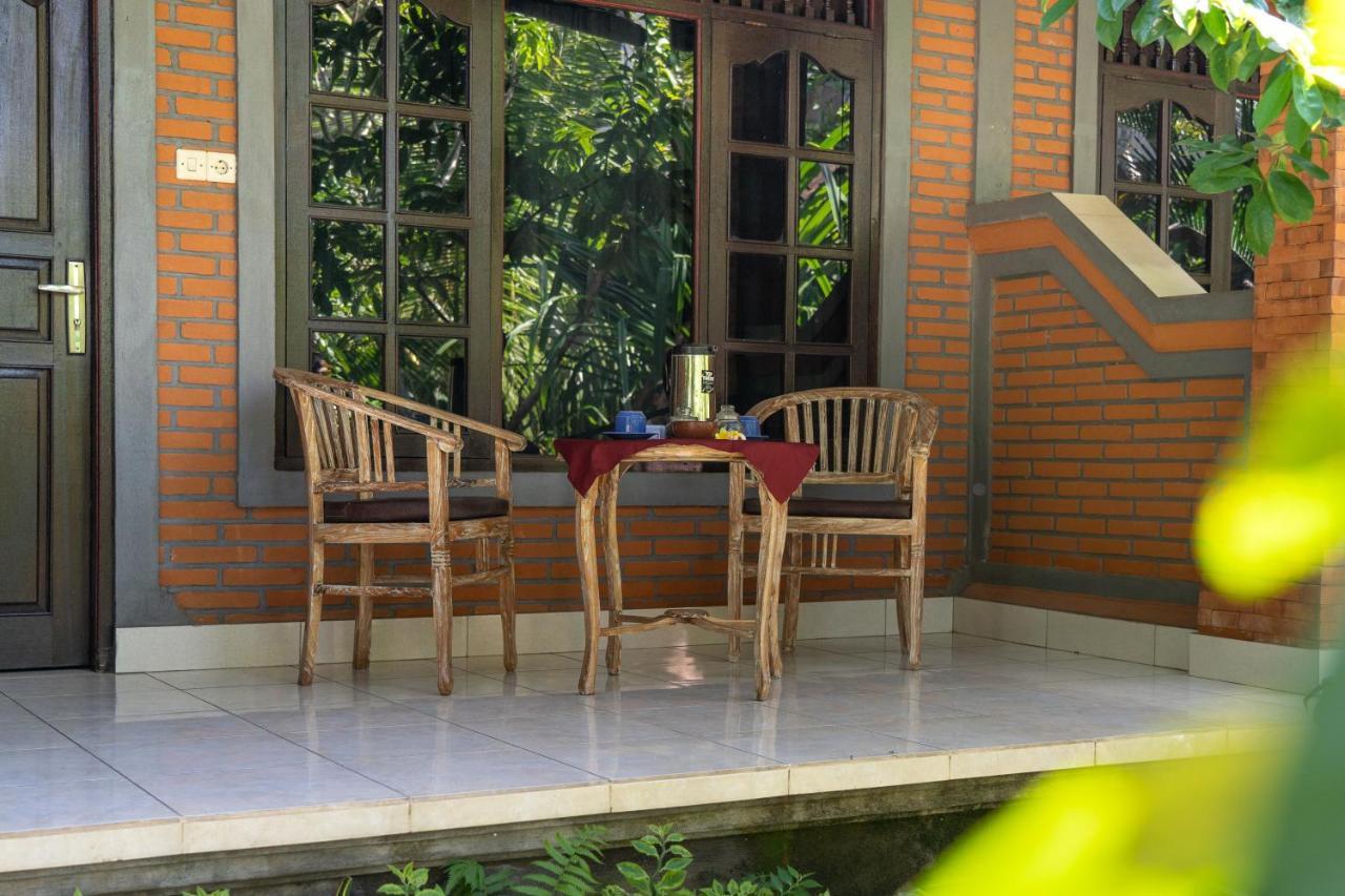 Adi Santia Bungalows Ubud  Exterior photo