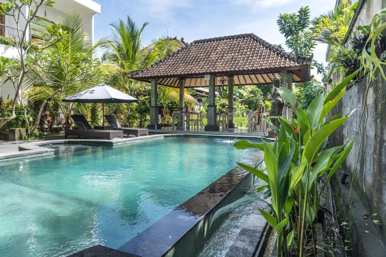 Adi Santia Bungalows Ubud  Exterior photo