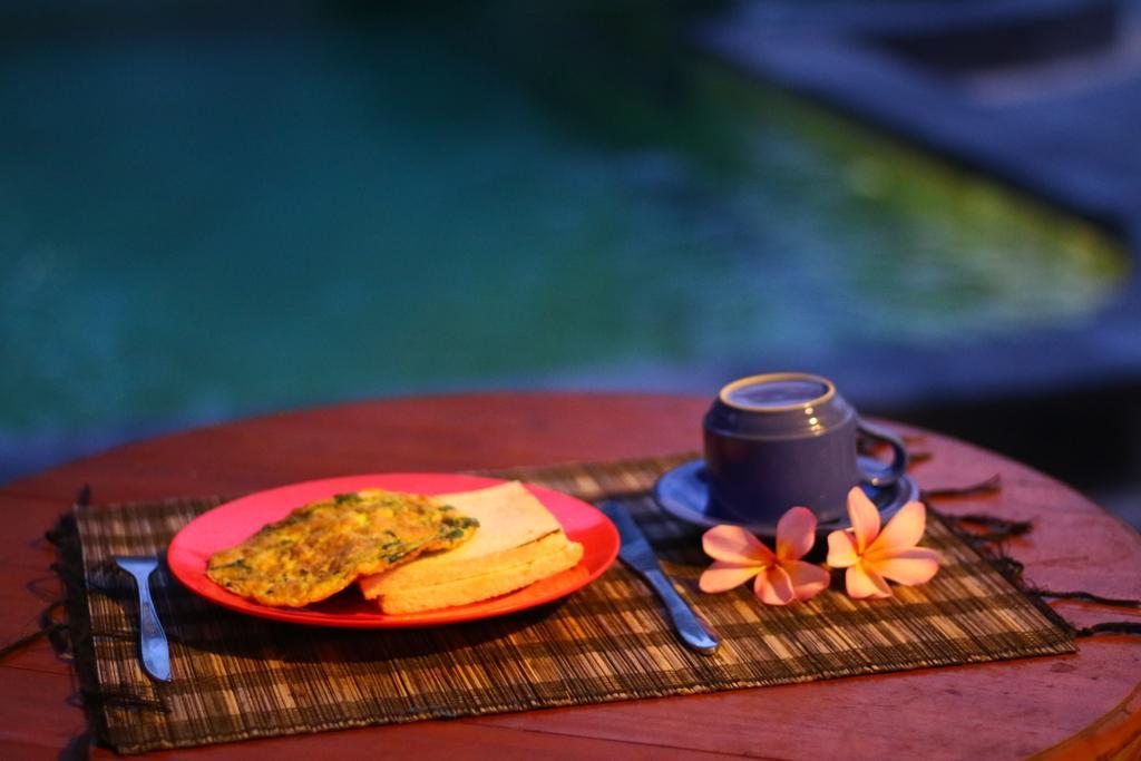 Adi Santia Bungalows Ubud  Exterior photo